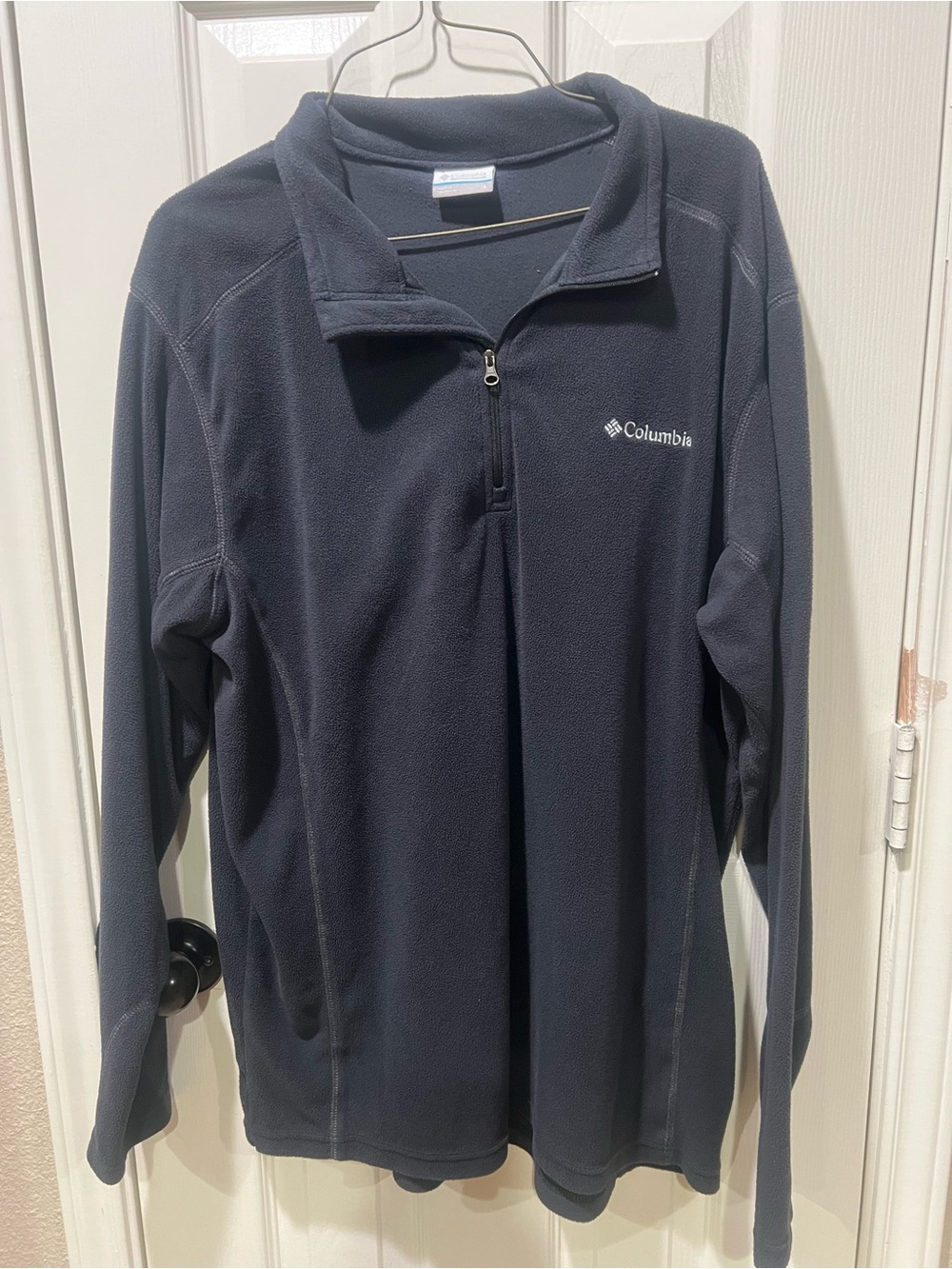 Columbia Men's Black Full Zip Fleece Jacket Large Stand-Up Collar Logo
